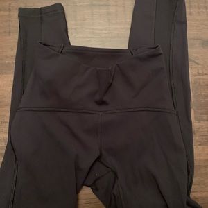 Lululemon invigorate tight